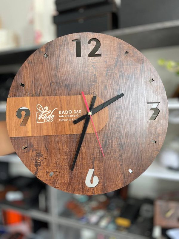 ساعت دیواری چوبی تبلیغاتی قطر 40